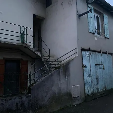 Appartement équipé au centre de Bletterans Extérieur photo