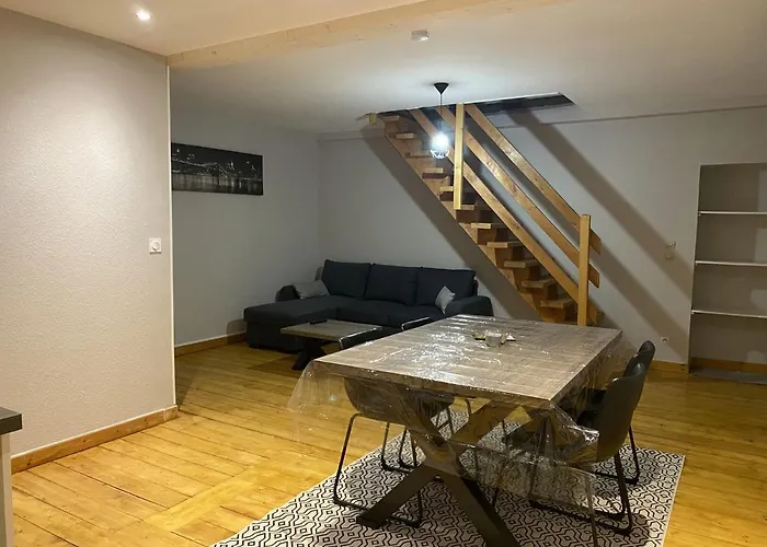 Appartement équipé au centre de Bletterans